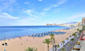 Primera linea de playa frente al mar